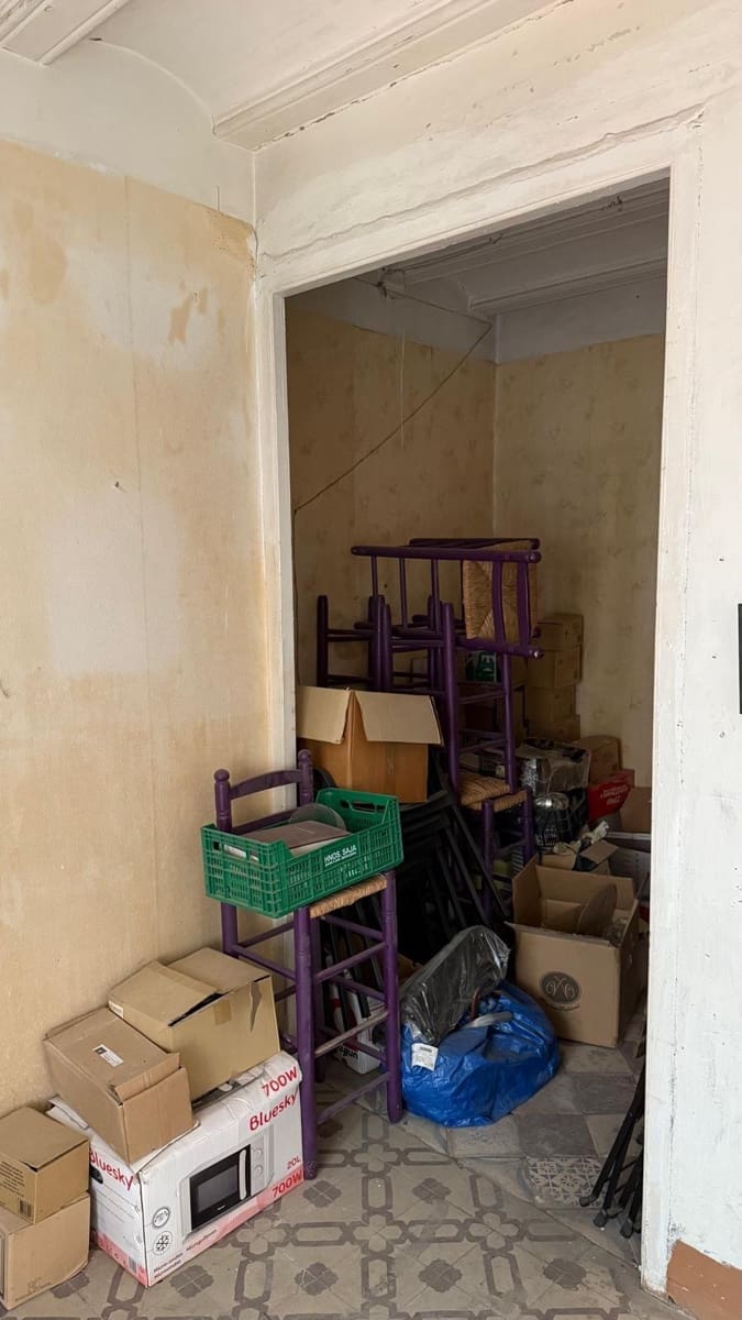 2 slaapkamer Flat te koop in Valencia stad - € 250.000 (Ref: 9881959)