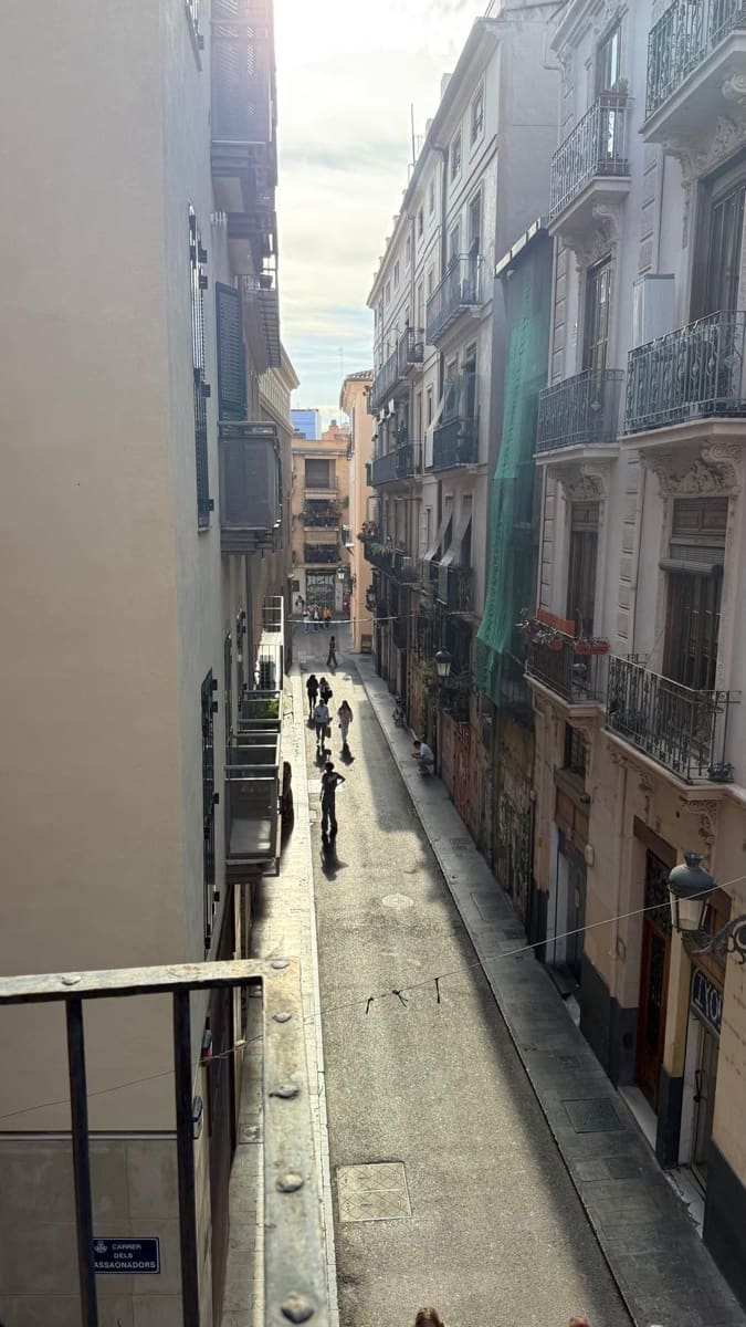 2 slaapkamer Flat te koop in Valencia stad - € 250.000 (Ref: 9881959)