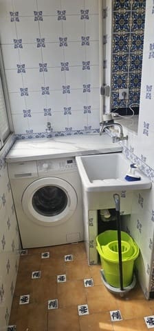 4 slaapkamer Appartement te huur in Mislata - € 450 (Ref: 9881960)