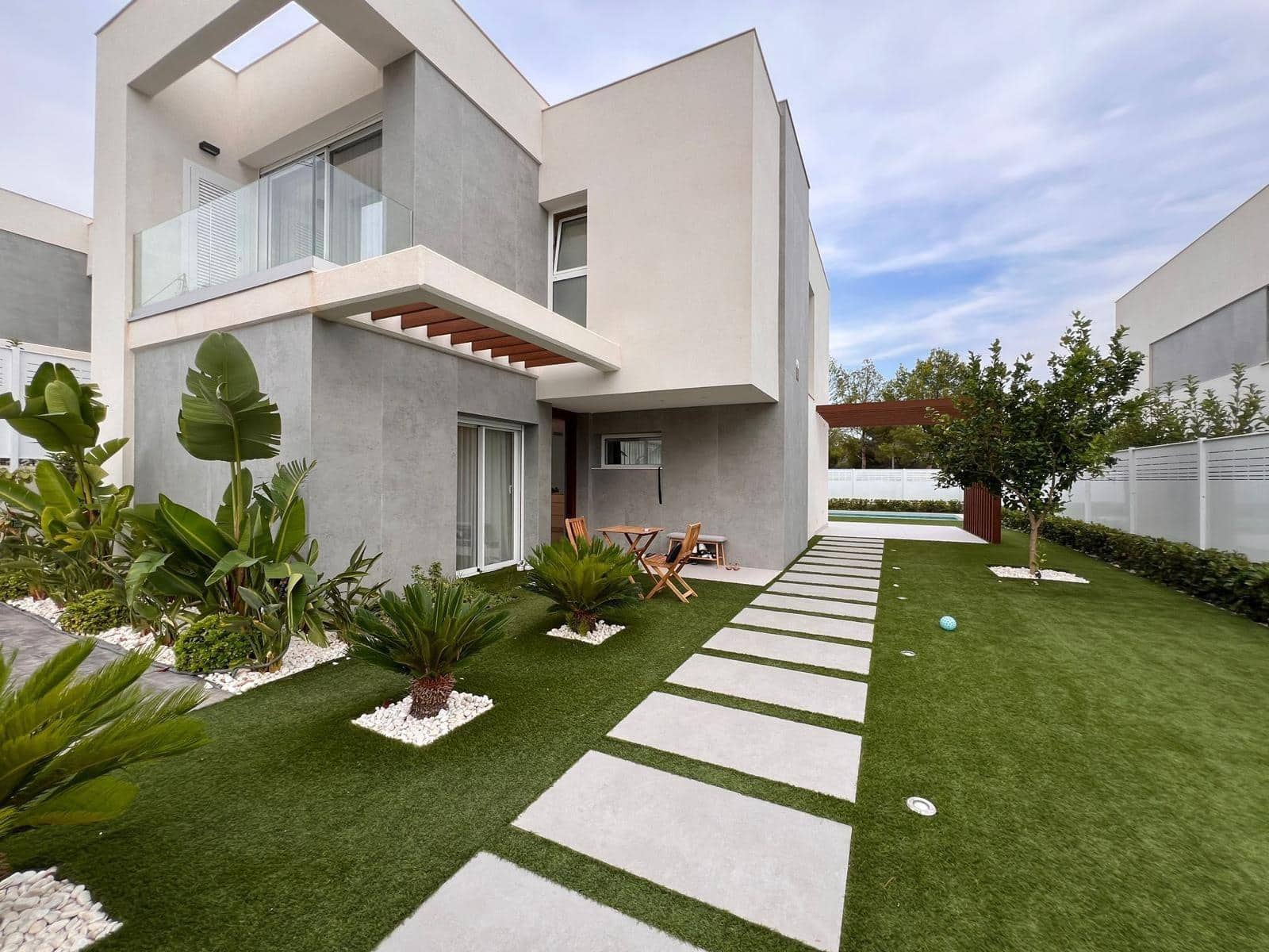 3 slaapkamer Villa te koop in Finestrat met zwembad - € 920.000 (Ref: 9896356)
