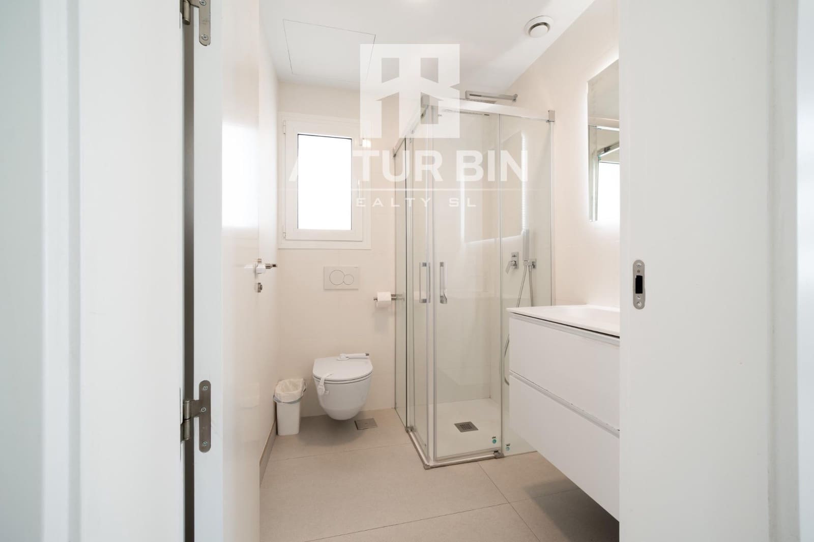 3 sypialnia Willa na sprzedaż w Finestrat z basenem - 920 000 € (Ref: 9896356)