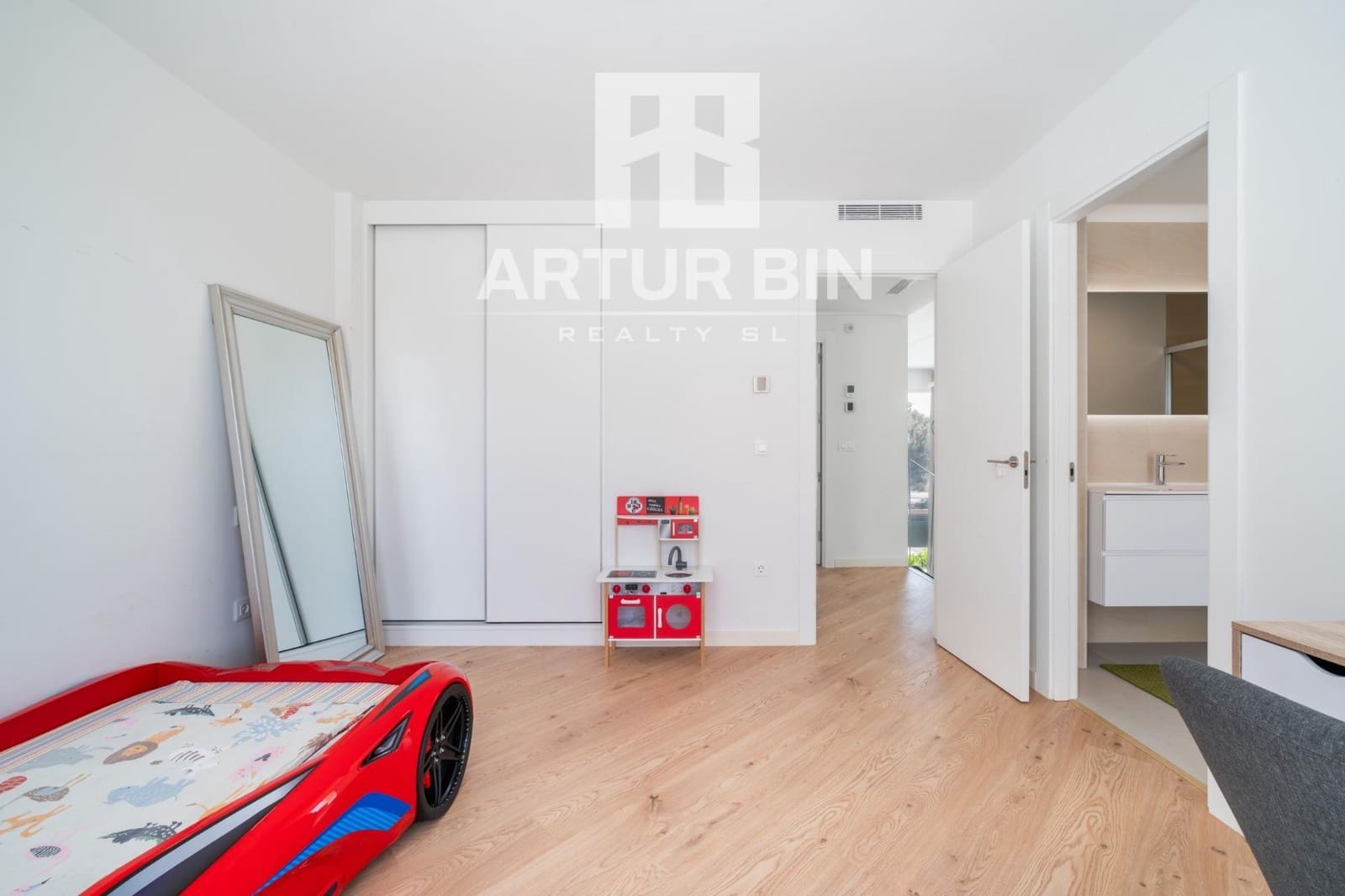 3 sypialnia Willa na sprzedaż w Finestrat z basenem - 920 000 € (Ref: 9896356)