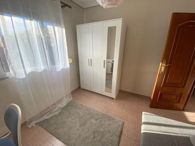 3 makuuhuone Asunto myytävänä paikassa Algiros, Valencia kaupunki - 238 000 € (Ref: 9899196)