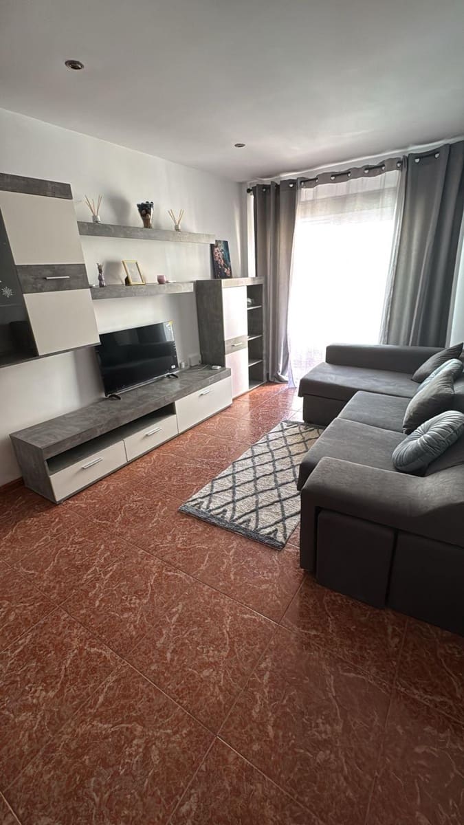 3 soverom Leilighet til leie i Pucol - € 1 150 (Ref: 9911089)
