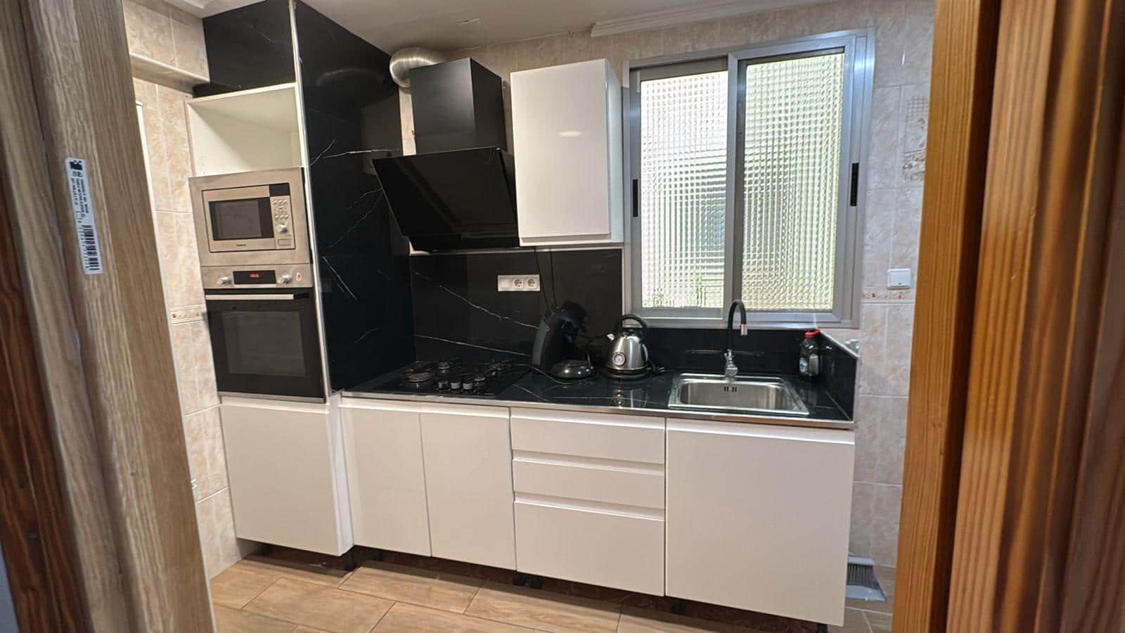 3 soverom Leilighet til leie i Pucol - € 1 150 (Ref: 9911089)