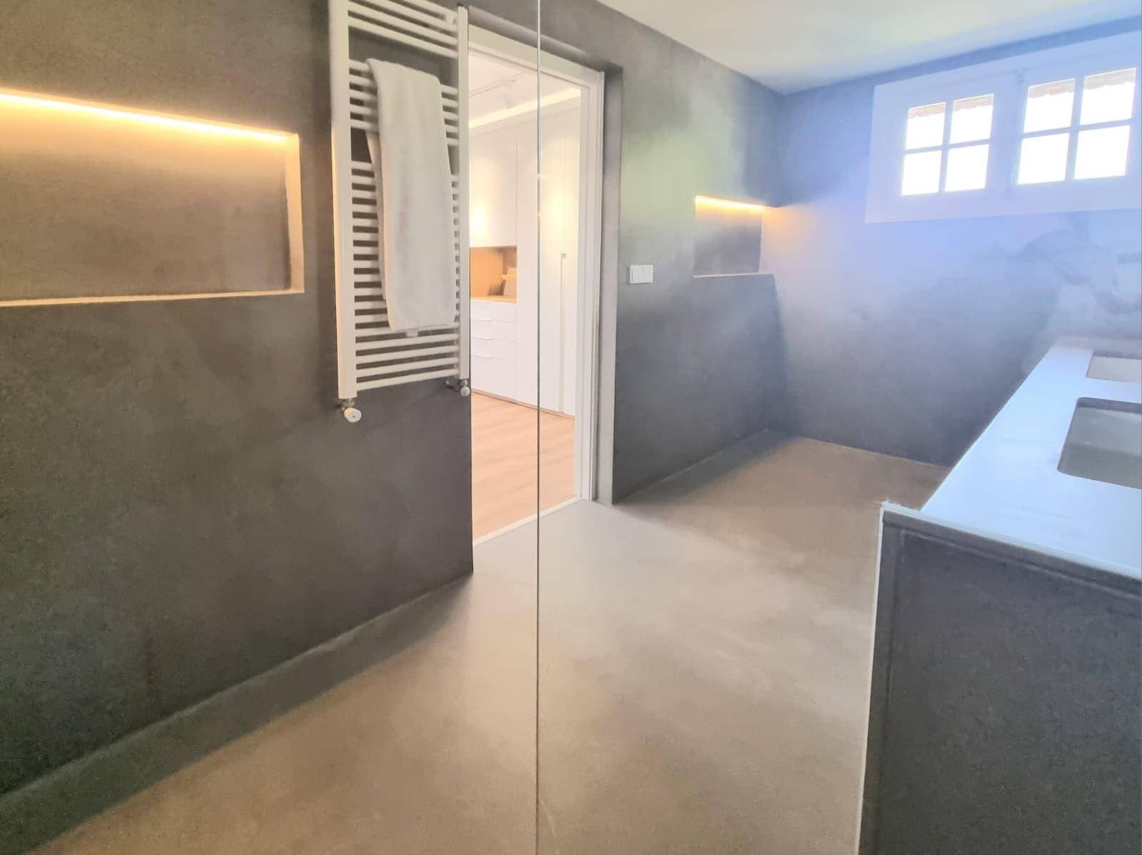 5 sovrum Takvåning att hyra i Rocafort med pool garage - 3 750 € (Ref: 9911090)