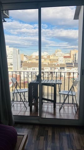 2 soveværelse Penthouse til salg i Russafa, Valencia by med garage - € 495.000 (Ref: 9916952)