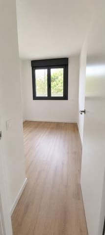 Appartement de 2 chambres à louer à Patraix, Valence ville avec piscine garage - 1 850 € (Ref: 9920450)