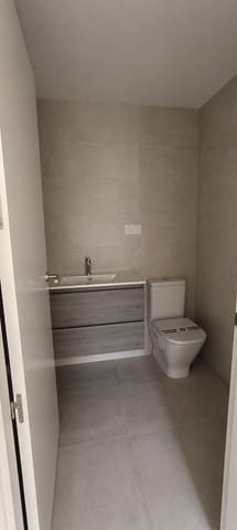 Appartement de 2 chambres à louer à Patraix, Valence ville avec piscine garage - 1 850 € (Ref: 9920450)