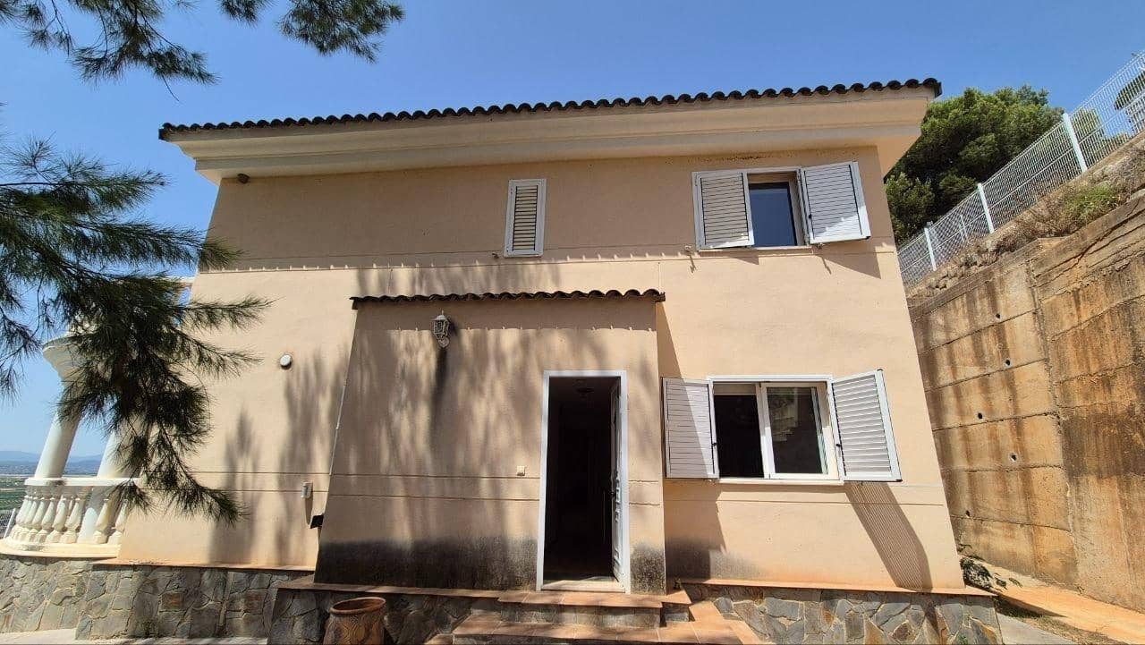 3 bedroom Villa for sale in Torrent with pool garage - € 420,000 (Ref: 9922330)