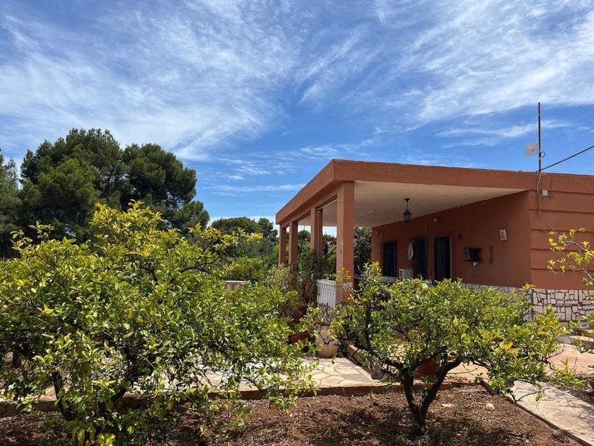 4 bedroom Villa for sale in Albalat dels Tarongers with pool garage - € 280,000 (Ref: 9922331)