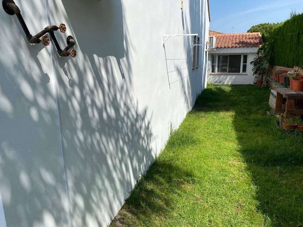 4 sypialnia Willa do wynajęcia w L'Eliana z basenem - 3 300 € (Ref: 9924639)