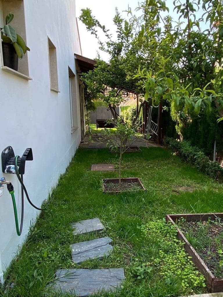 4 sypialnia Willa do wynajęcia w L'Eliana z basenem - 3 300 € (Ref: 9924639)