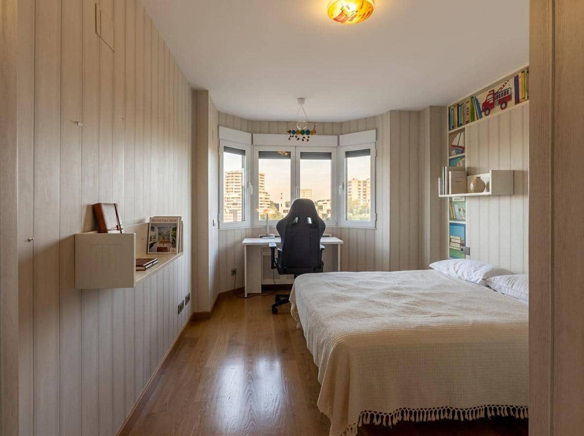 7 Zimmer Wohnung zu verkaufen in Valencia Stadt mit Garage - 2.300.000 € (Ref: 9934229)