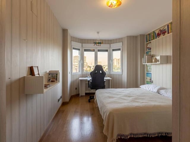 7 Zimmer Wohnung zu verkaufen in La Xerea, València Stadt mit Garage - 2.300.000 € (Ref: 9934229)