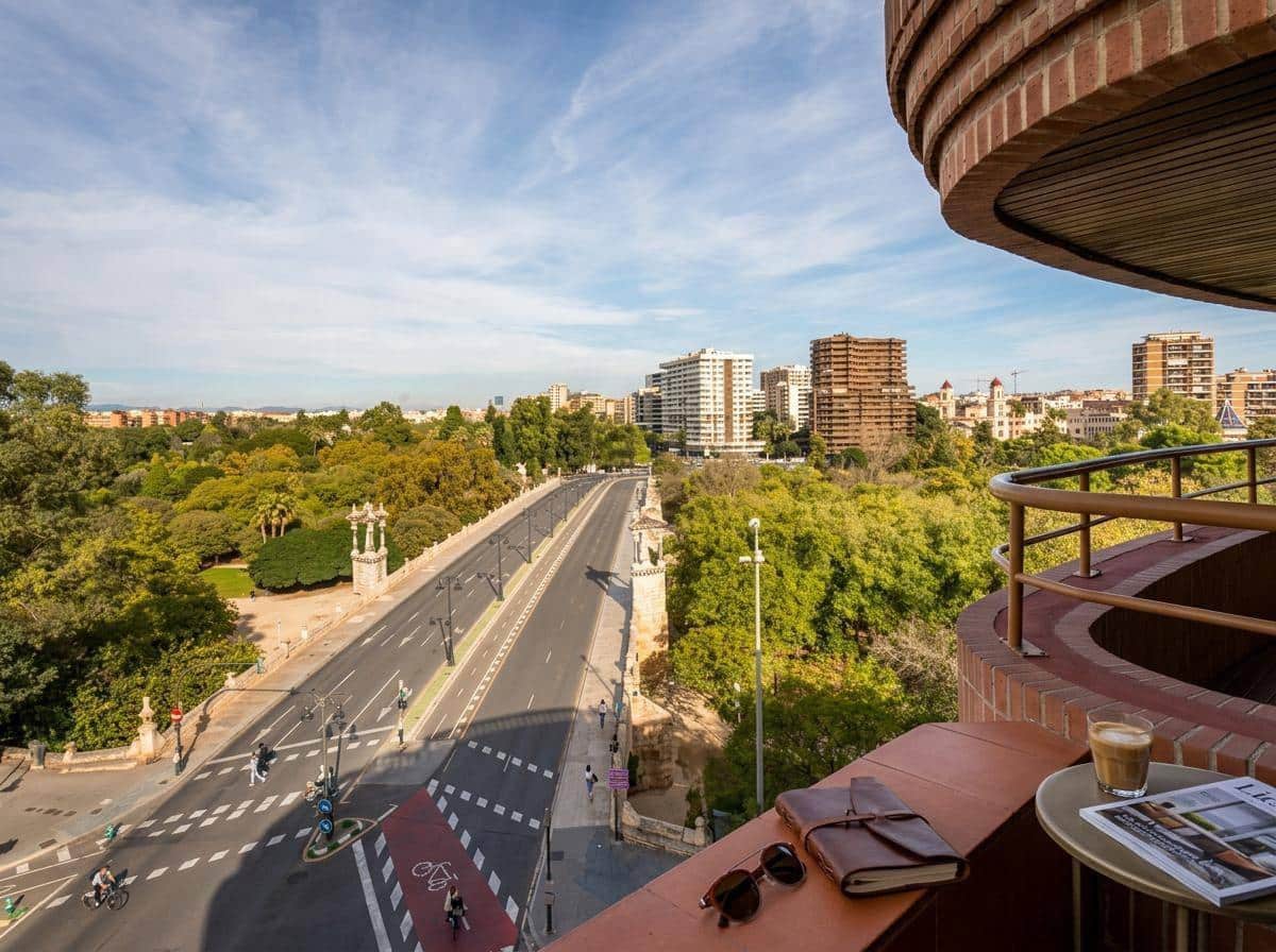 7 Zimmer Wohnung zu verkaufen in Valencia Stadt mit Garage - 2.300.000 € (Ref: 9934229)