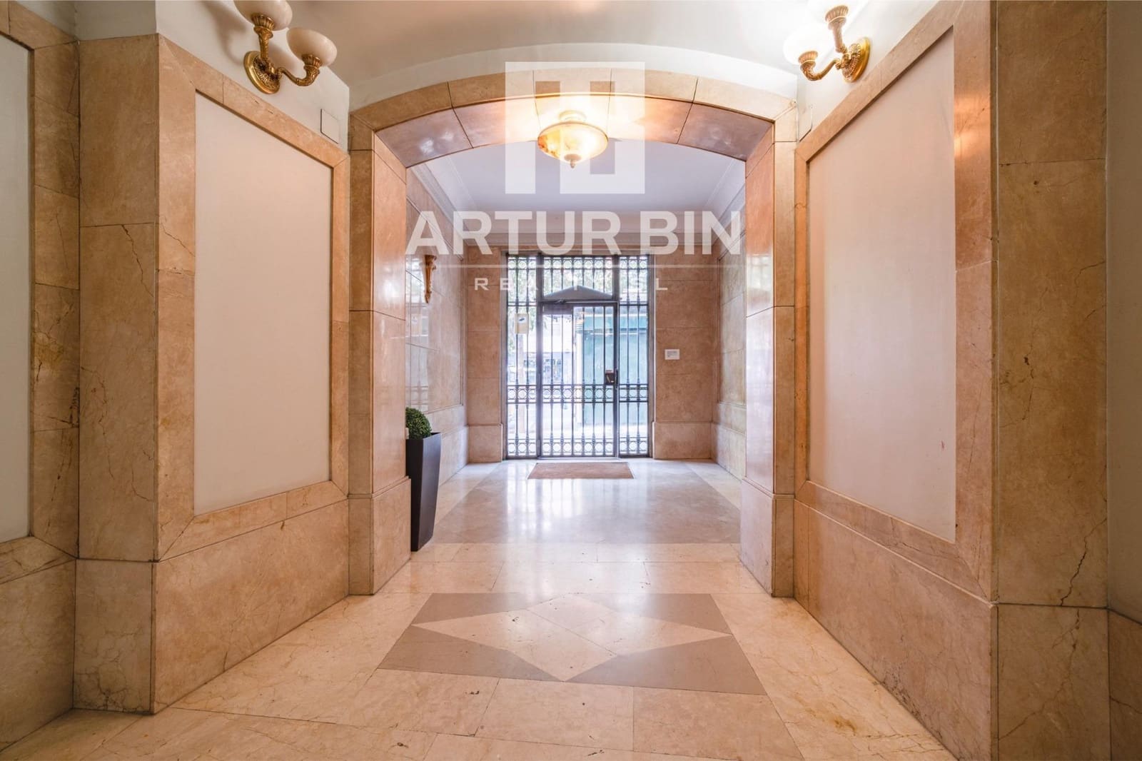 6 soverom Leilighet til salgs i Valencia by - € 1 499 999 (Ref: 9936423)