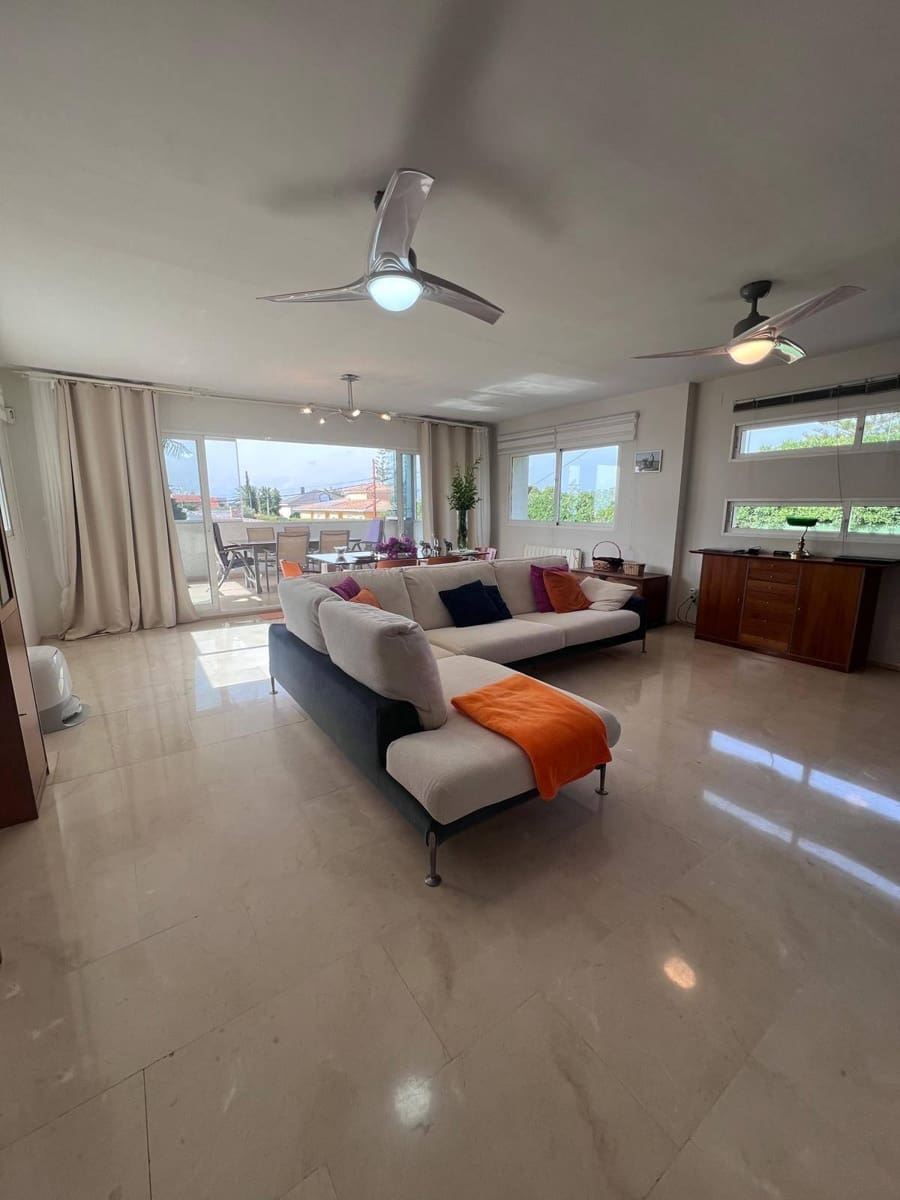 3 quarto Moradia para venda em Torrent com garagem - 420 000 € (Ref: 9936425)