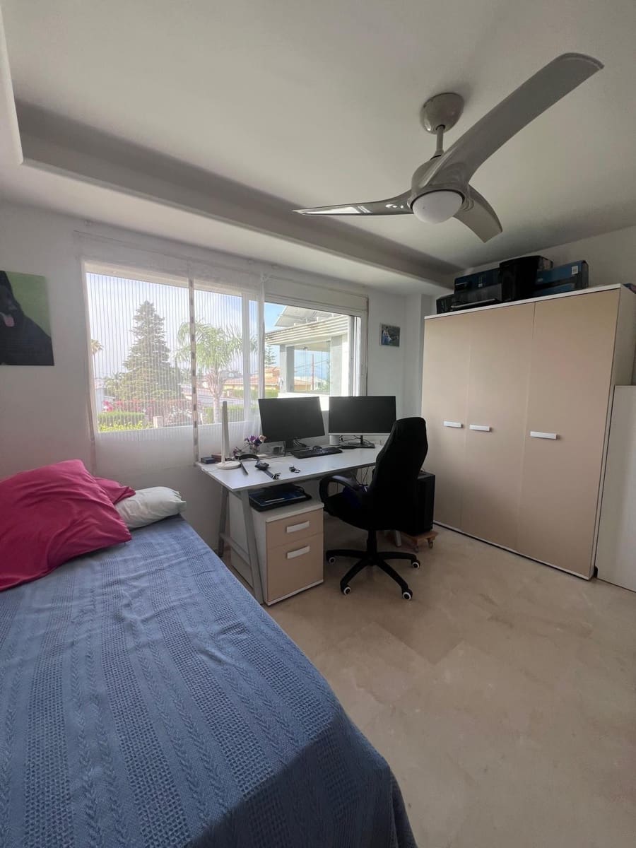 3 quarto Moradia para venda em Torrent com garagem - 420 000 € (Ref: 9936425)