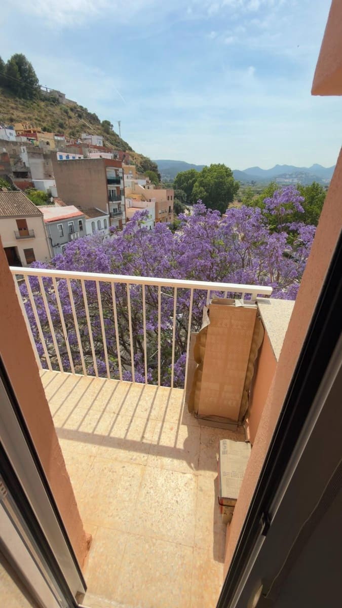 3 bedroom Flat for sale in Sagunto / Sagunt - € 205,000 (Ref: 9938229)