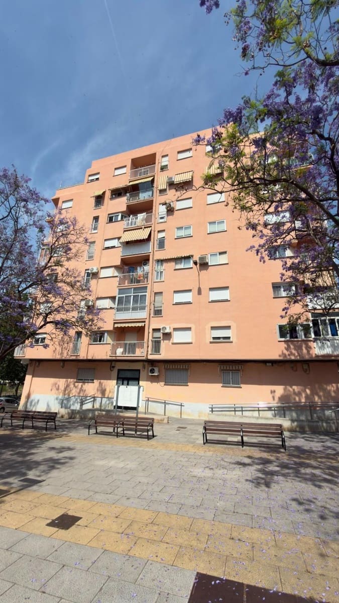 3 bedroom Flat for sale in Sagunto / Sagunt - € 205,000 (Ref: 9938229)