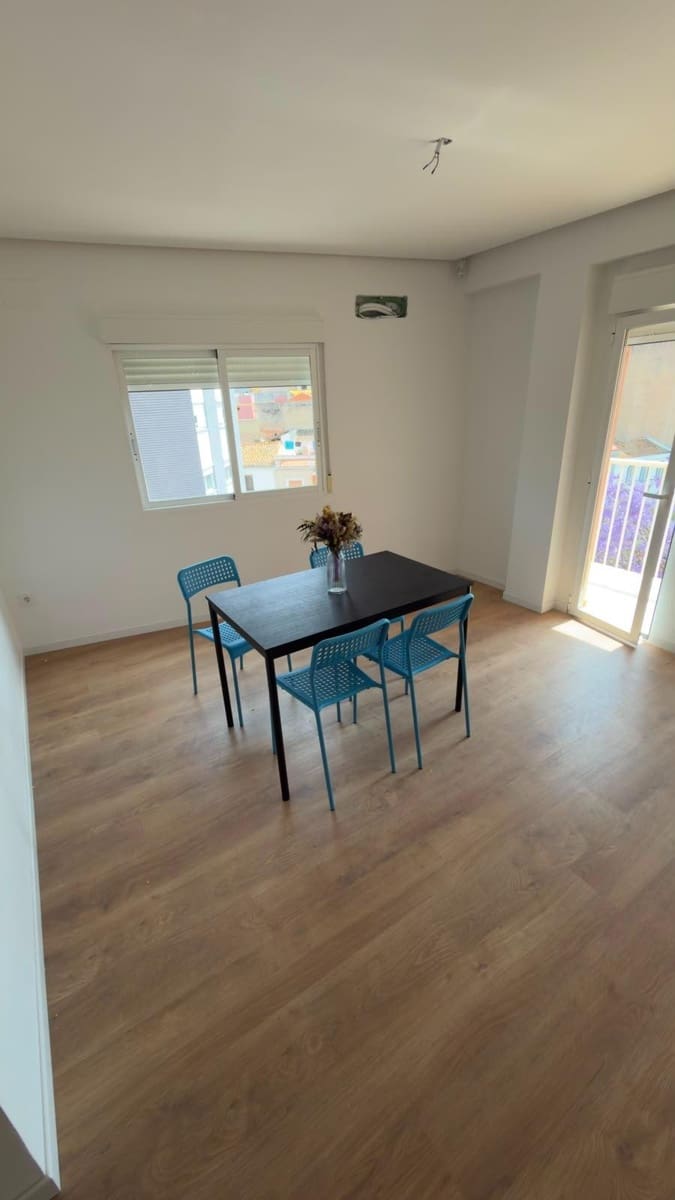 3 bedroom Flat for sale in Sagunto / Sagunt - € 205,000 (Ref: 9938229)