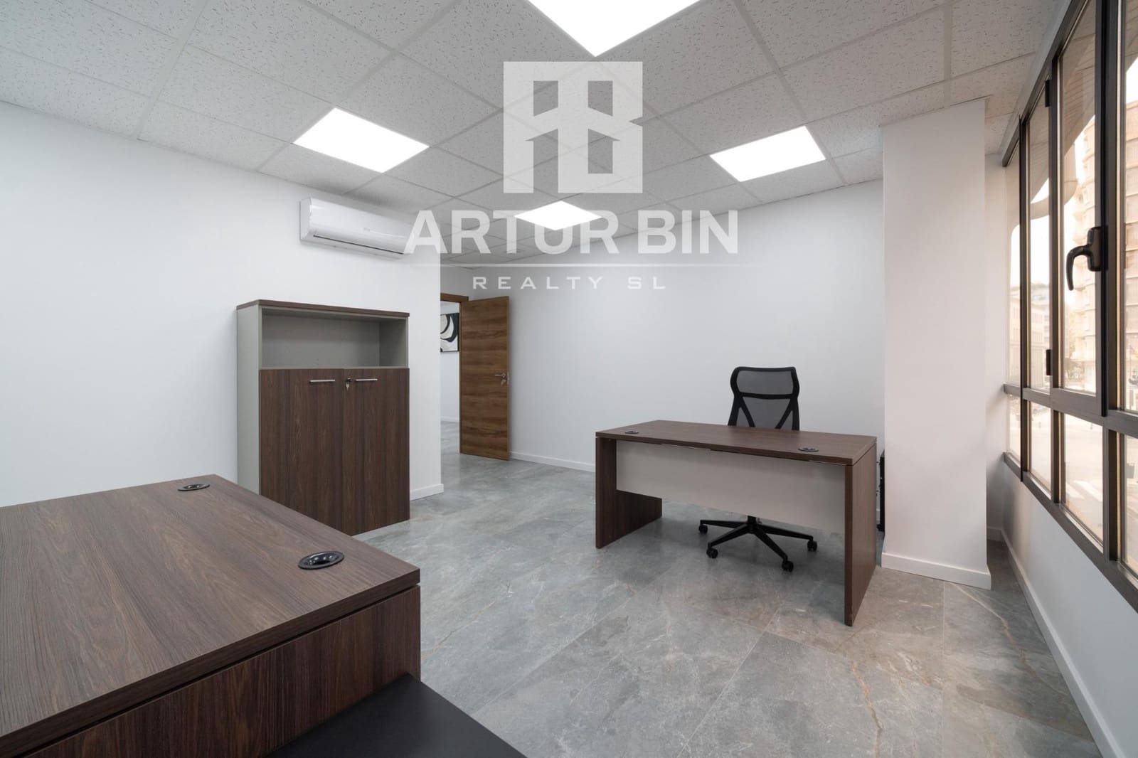1 bedroom Office for rent in Valencia city - € 500 (Ref: 9938230)
