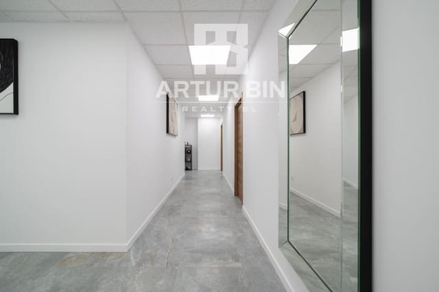 1 soveværelse Kontor til leje i Sant Francesc, Valencia by - € 500 (Ref: 9938230)