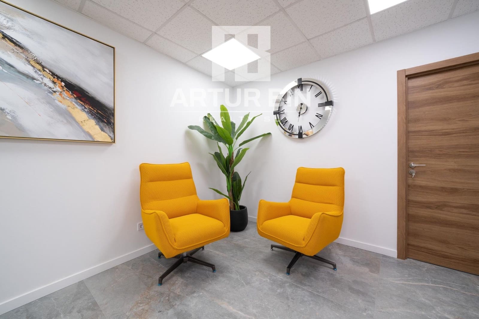 1 bedroom Office for rent in Valencia city - € 500 (Ref: 9938230)
