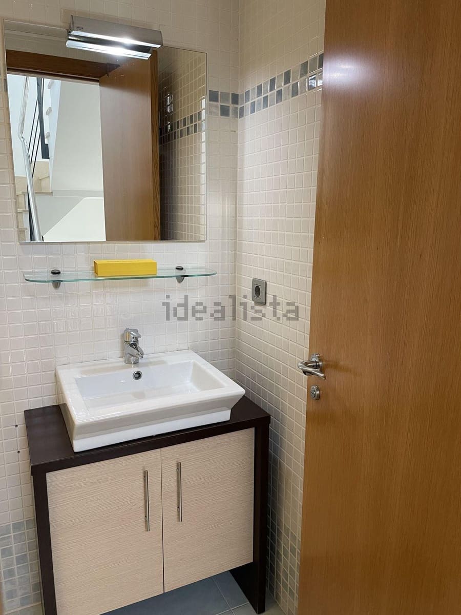 3 quarto Moradia em Banda para venda em Moncofa com garagem - 270 000 € (Ref: 9940006)