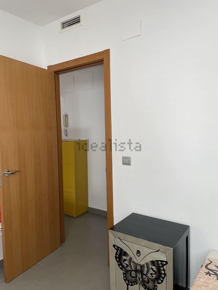 3 quarto Moradia em Banda para venda em Moncofa com garagem - 270 000 € (Ref: 9940006)