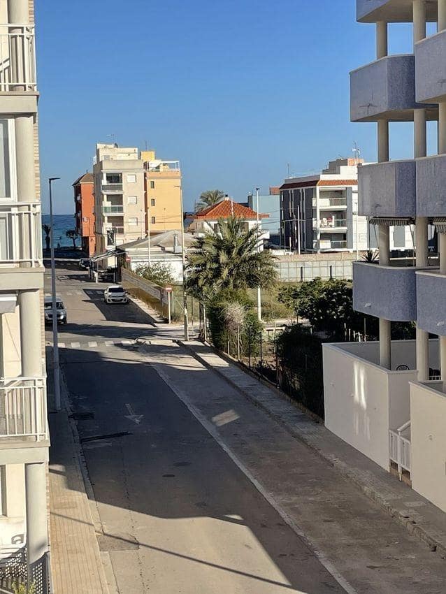 3 quarto Moradia em Banda para venda em Moncofa com garagem - 270 000 € (Ref: 9940006)