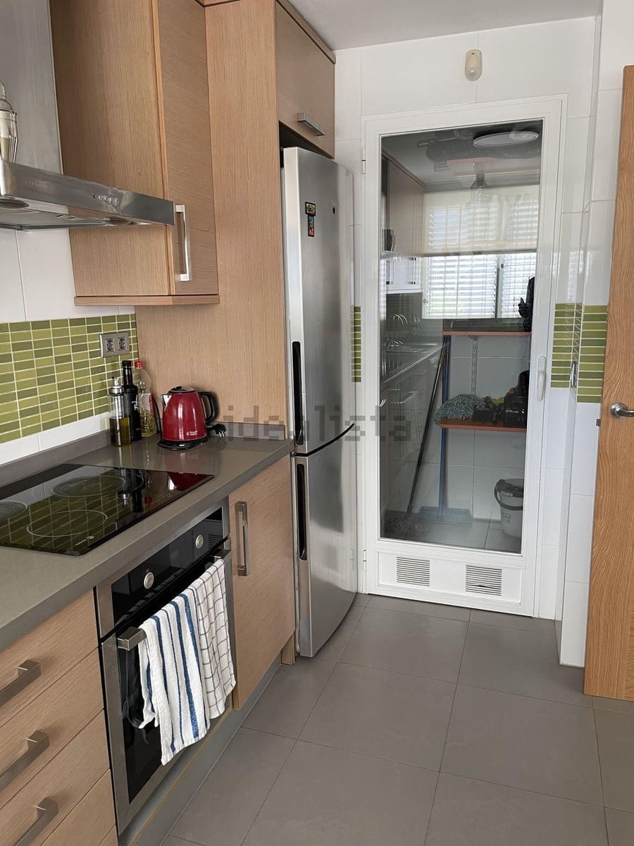 3 quarto Moradia em Banda para venda em Moncofa com garagem - 270 000 € (Ref: 9940006)