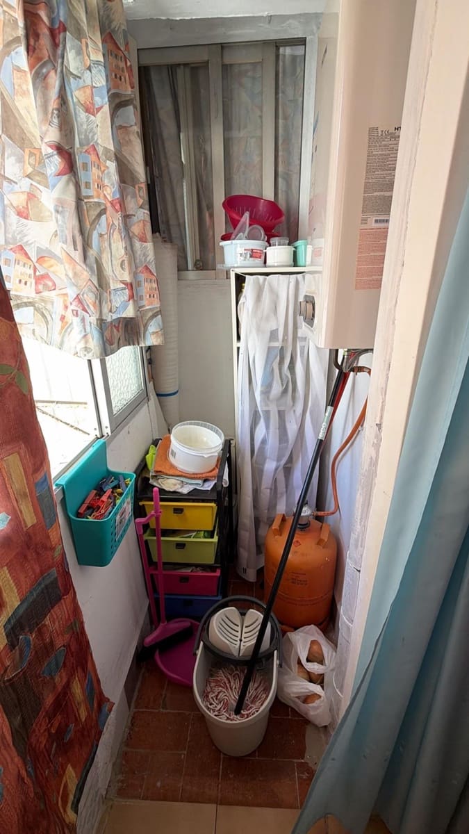 3 soverom Leilighet til salgs i Valencia by - € 140 000 (Ref: 9952656)