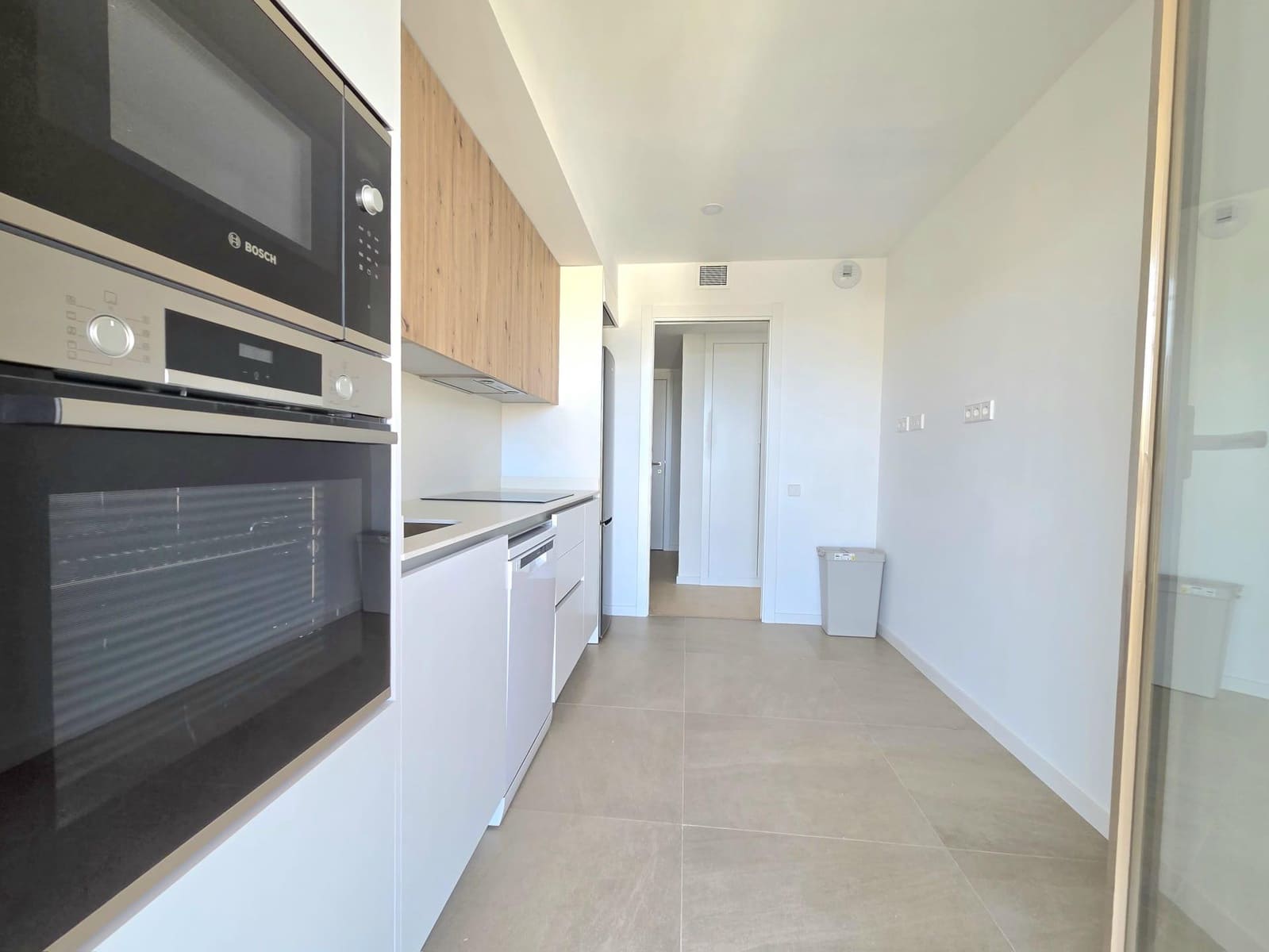 2 bedroom Flat for rent in Godella with pool garage - € 2,100 (Ref: 9952658)