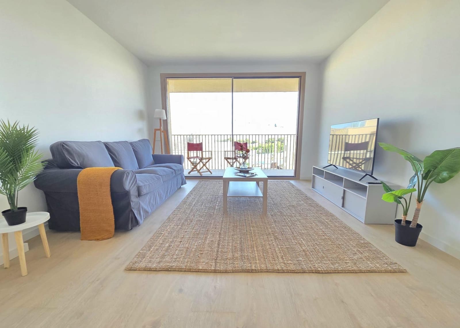 2 bedroom Flat for rent in Godella with pool garage - € 2,100 (Ref: 9952658)