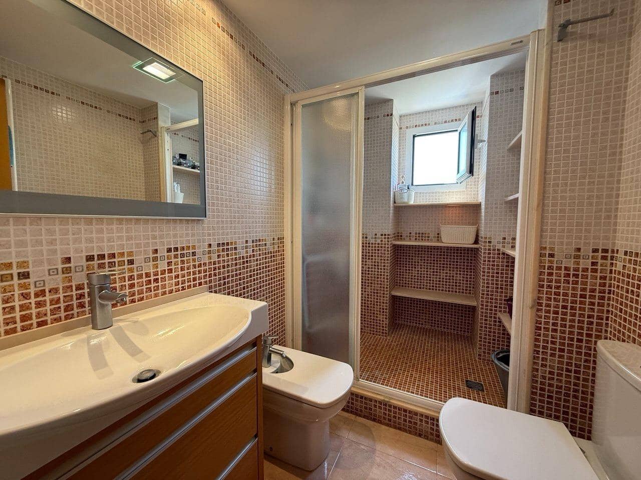 3 bedroom Flat for sale in Tavernes de la Valldigna - € 240,000 (Ref: 9954259)