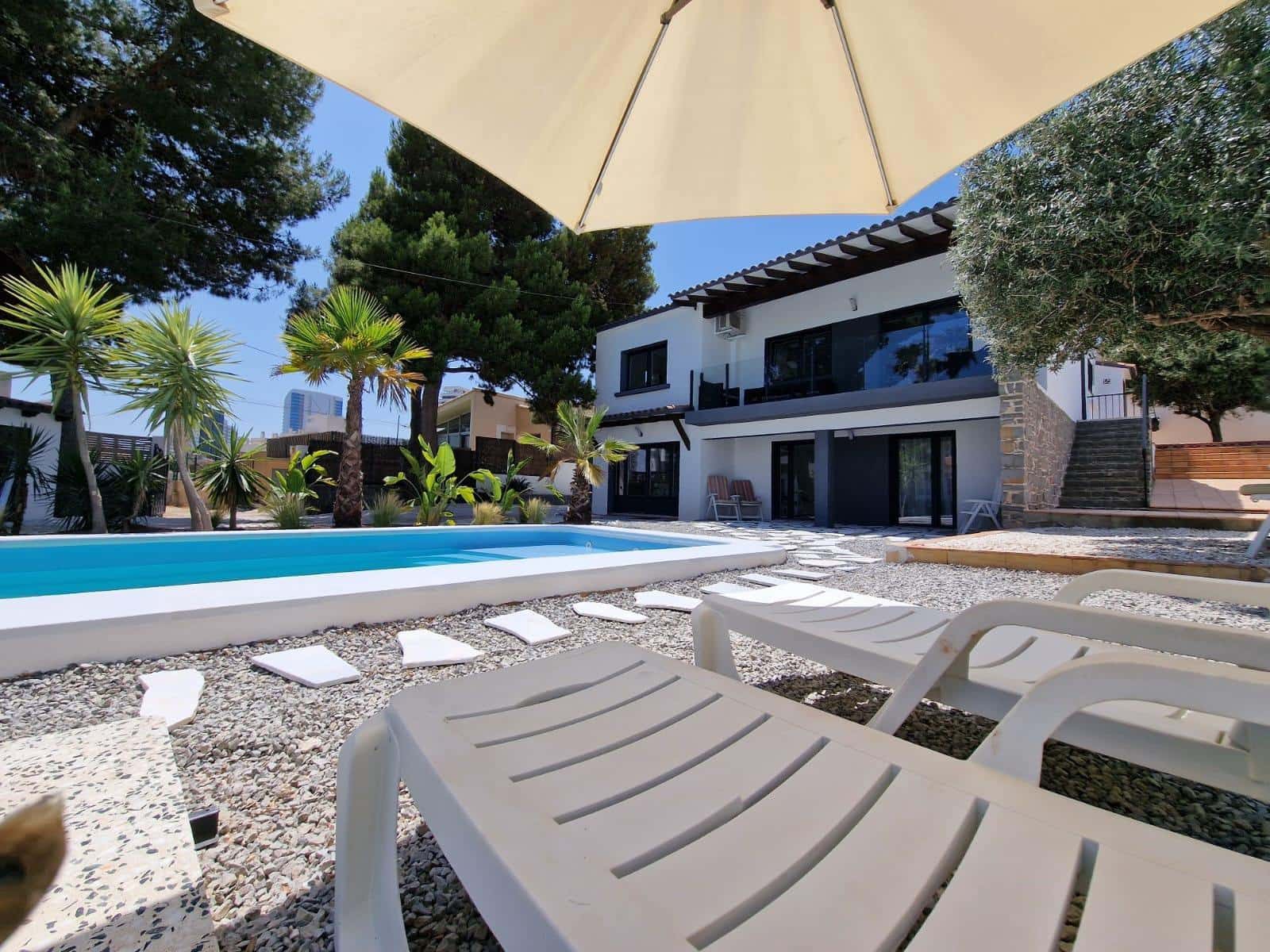 5 soverom Villa til salgs i Calpe / Calp med svømmebasseng - € 719 000 (Ref: 9962743)