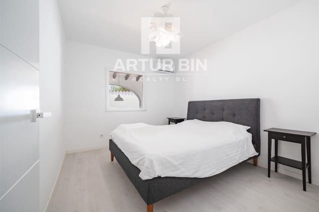 5 Zimmer Villa zu verkaufen in Calpe / Calp mit Pool - 719.000 € (Ref: 9962743)