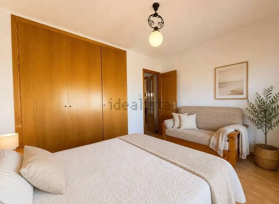 2 bedroom Flat for sale in Puig with pool garage - € 340,000 (Ref: 9965308)