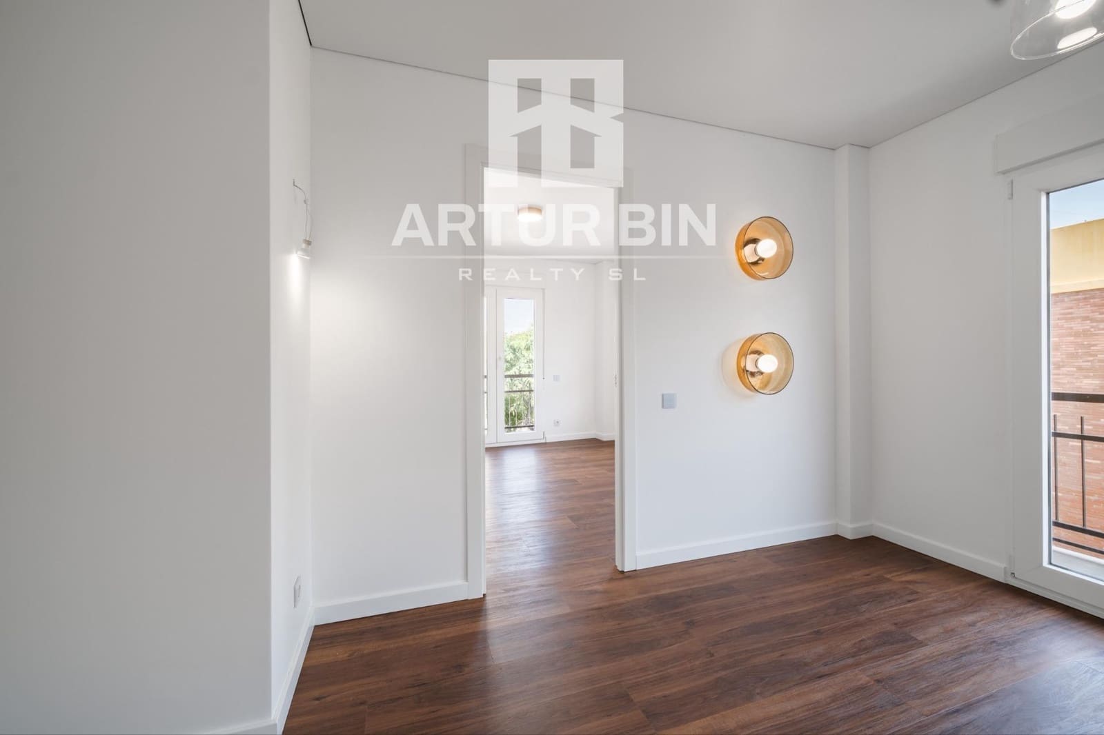 2 slaapkamer Flat te koop in Valencia stad - € 390.000 (Ref: 9970622)