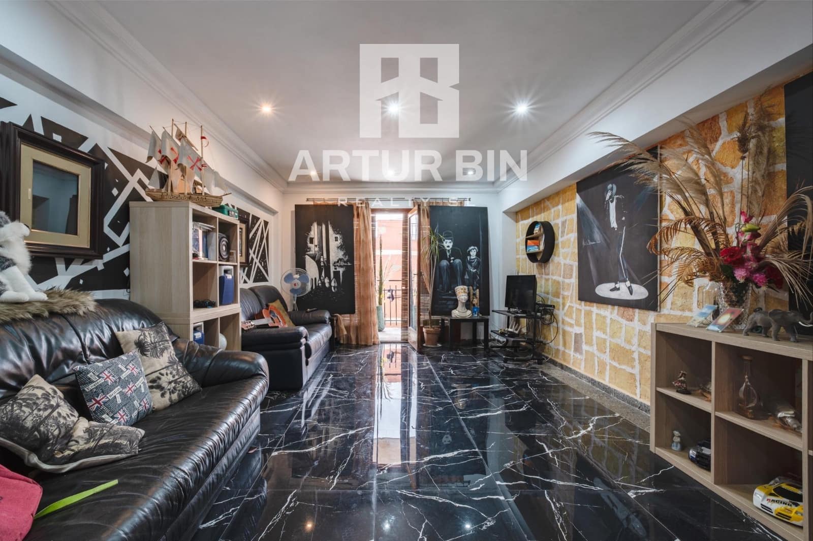 Piso de 3 habitaciones en Tavernes de la Valldigna en venta - 100.000 € (Ref: 9975463)