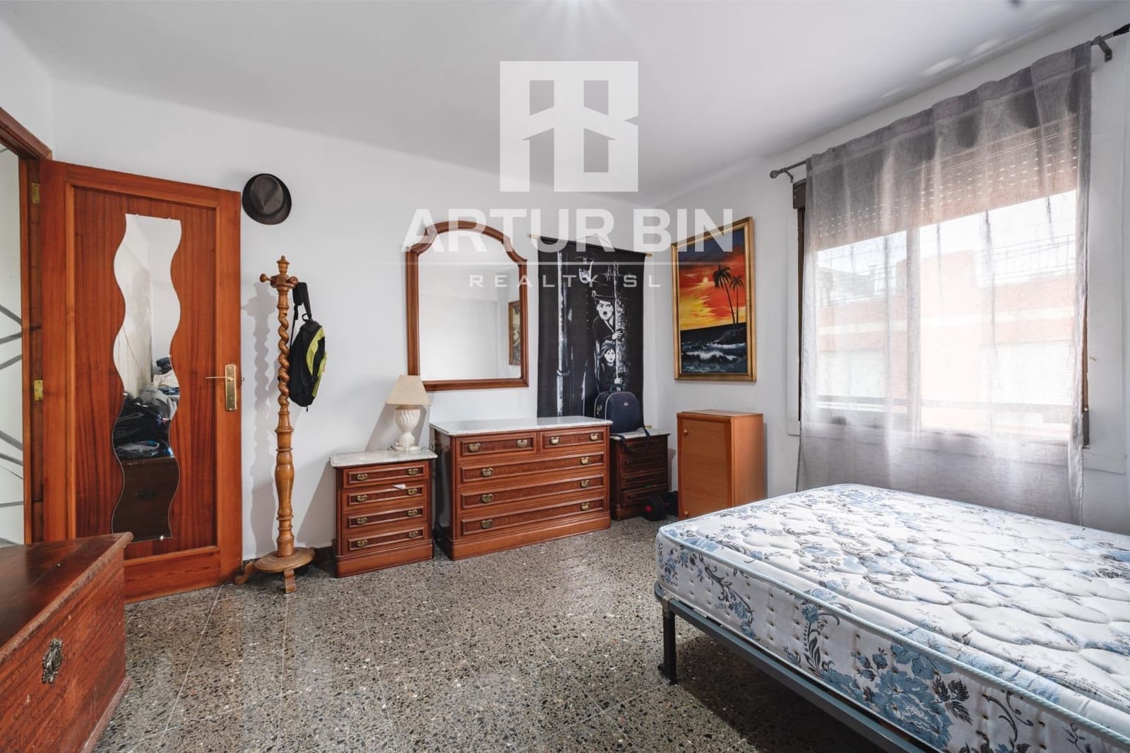 Piso de 3 habitaciones en Tavernes de la Valldigna en venta - 100.000 € (Ref: 9975463)