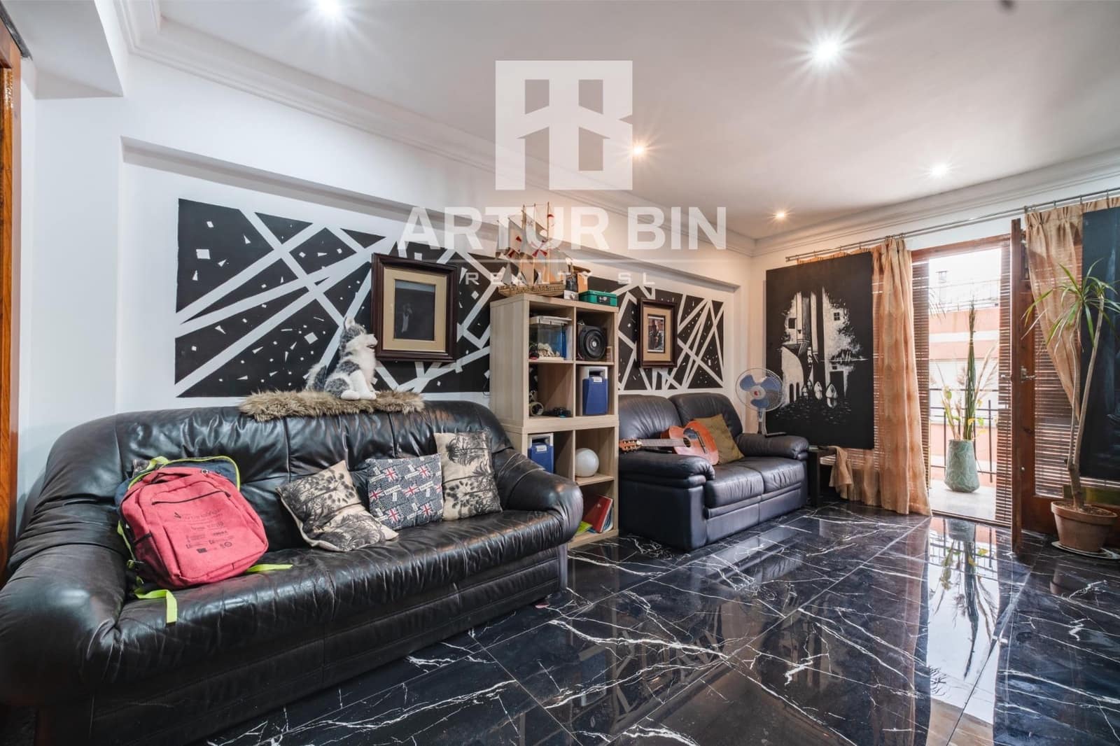 Piso de 3 habitaciones en Tavernes de la Valldigna en venta - 100.000 € (Ref: 9975463)