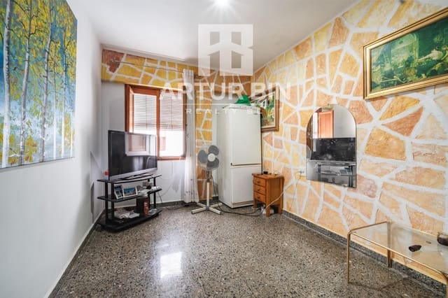 Piso de 3 habitaciones en Tavernes de la Valldigna en venta - 100.000 € (Ref: 9975463)