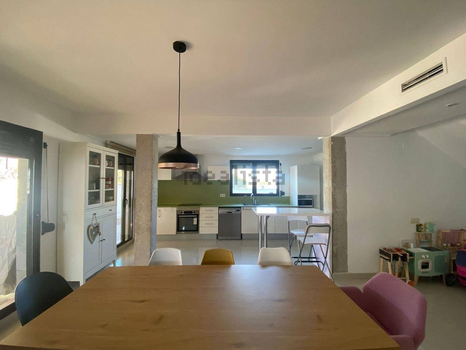 5 bedroom Villa for sale in San Antonio de Benageber with pool - € 600,000 (Ref: 9975464)