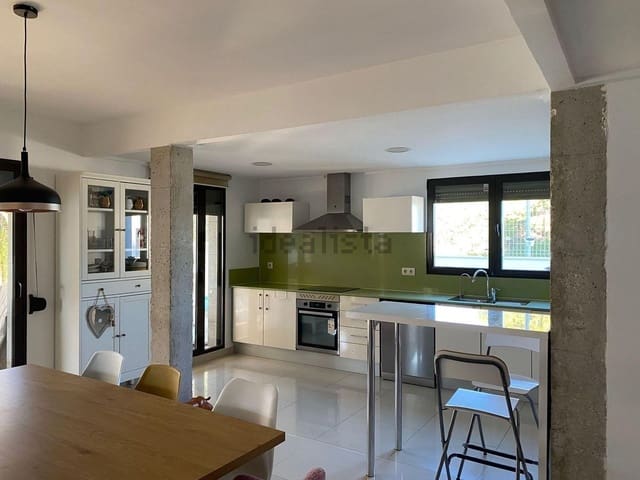 5 soveværelse Villa til salg i San Antonio de Benagéber med swimmingpool - € 600.000 (Ref: 9975464)