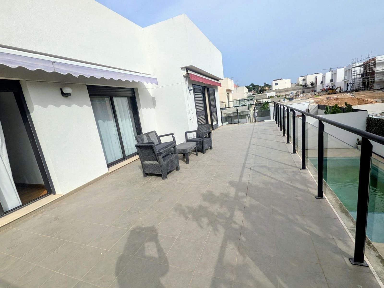5 bedroom Villa for sale in San Antonio de Benageber with pool - € 600,000 (Ref: 9975464)