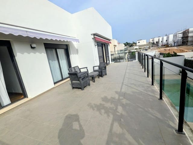 5 Zimmer Villa zu verkaufen in San Antonio de Benagéber mit Pool - 600.000 € (Ref: 9975464)