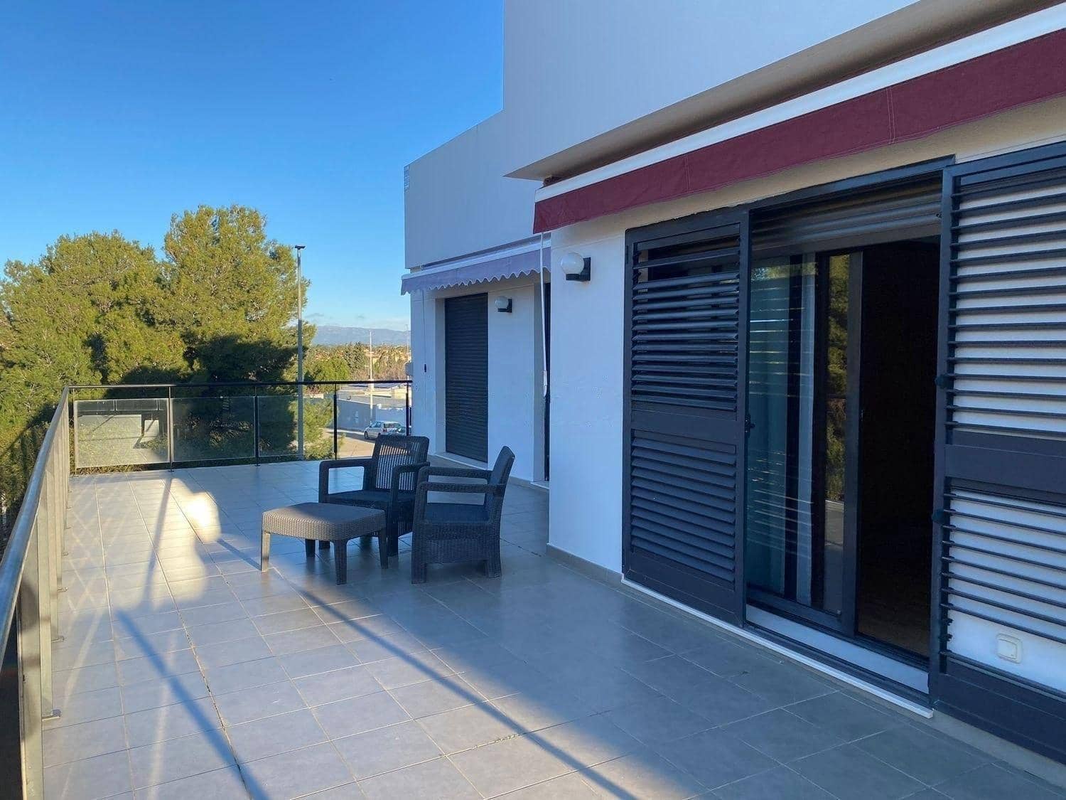 5 bedroom Villa for sale in San Antonio de Benageber with pool - € 600,000 (Ref: 9975464)